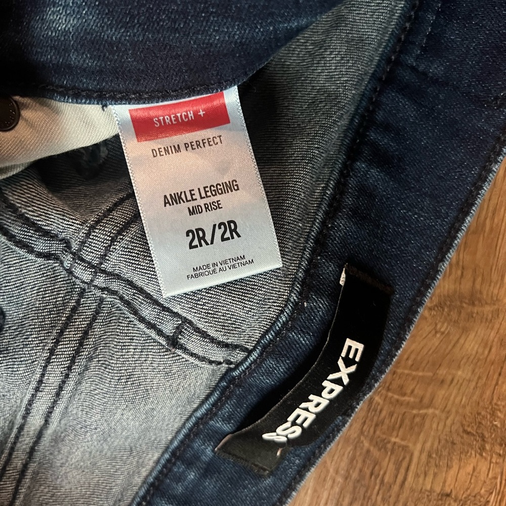 Express Jeans - Picture 4 of 4